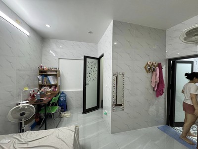 Nhà đẹp đào tấn 23m 5t, cách mặt ngõ ô tô 5m, sđcc, gần phố, nhỉnh 4 tỷ 1