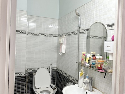 Nhà 3 tầng hẻm 132 đường liên tỉnh 5 p6q8. giá 3,55 tỷ tl 4