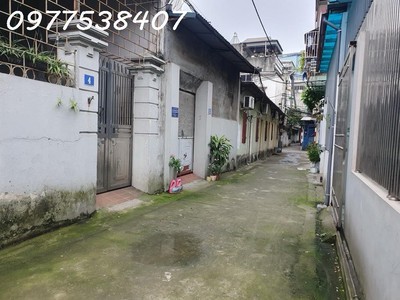Bán nhà chính chủ 3 tầng   lý sơn long biên hà nội diện tích: 95m, giá nhỉnh 8 tỷ. 1