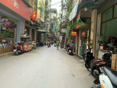 Nhỉnh 5 tỷ. ngõ nông. hoàng hoa thám, ba đình, 38m2, 5 tầng, 4 pn, về ở ngay 1