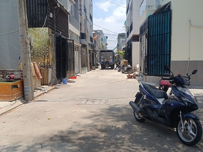 Bán lô đất vuông vức 60m2 ngay chợ bình chiểu sổ hồng chính chủ 4