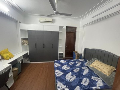Mặt ngõ Hàm Rồng-61M 5T 10xTỶ-nhà dân xây-ô tô vào nhà-3 mặt thoáng-ở sướng 3