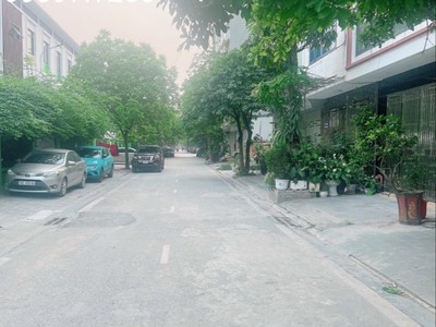 Bán gấp liền kề khu đấu giá ngõ cổng, kiến hưng 50m2, 9 tỷ. 2