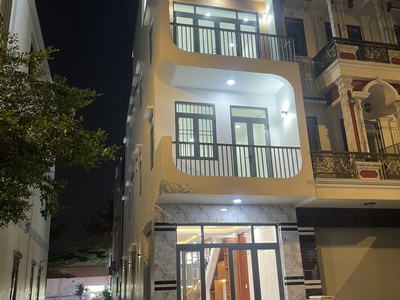 Nhà mặt tiền kinh doanh trung tâm phường bình chuẩn, thuận an. cách thành phó hcm 25km 0