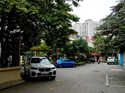 Bán sim vip tứ 6 Viettel đẹp. 523