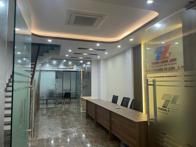 Cho thuê văn phòng nguyên căn, nguyên đồ nguyễn xiển - hà nội. diện tích 82,5m2 xây 4 tầng giá 0