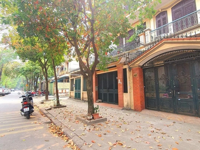 Bán sim vip tứ 6 Viettel đẹp. 1661