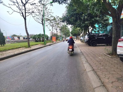 Bán sim vip tứ 6 Viettel đẹp. 1623