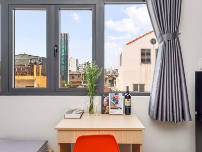 Cho thuê căn hộ full nội thất có cửa sổ thoáng mát ngay tại Nguyễn Trọng Tuyển Phú Nhuận 3