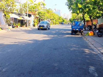 Bán nhà mặt tiền số 53m2 ngang 3,5m 2 tầng phường 7 quận 6  chỉ 9,2 tỷ 0