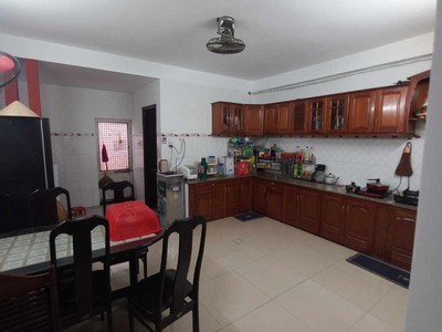 Mt đường 10.5m nguyễn hữu tiến gần thăng long, 100m2 3 mê, 5.x tỷ 2