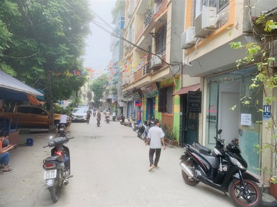 Bán sim vip tứ 6 Viettel đẹp. 3757