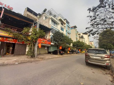 Bán sim vip tứ 6 Viettel đẹp. 1577