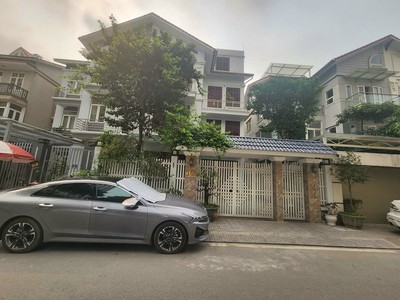 Bán sim vip tứ 6 Viettel đẹp. 1402