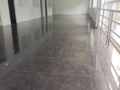 Cho thuê xưởng tại kcn bàu bàng. diện tích xưởng: 1680m .văn phòng đầy đủ. giá: 3.5 usd/m . 1