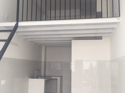 Cho thuê căn hộ mini 35m2 có Ban công, sẵn máy lạnh, nước nóng, miễn phí wifi để xe giá 4.5tr/tháng 0