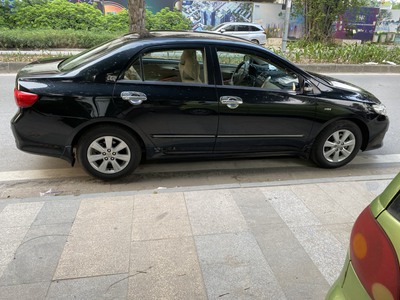 Cần bán xe Toyota Altis đời 2008, máy xăng, số tự động, đã đi được 107144 km. 2