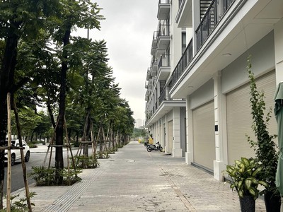 Bán sim vip tứ 6 Viettel đẹp. 4239