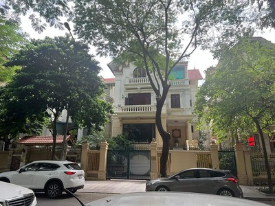 Bán sim vip tứ 6 Viettel đẹp. 4605