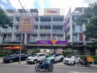 Bán sim vip tứ 6 Viettel đẹp. 5996