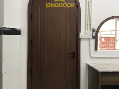 Cửa vòm composite cổ điển sang trọng 1