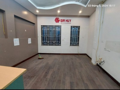 Cho thuê nhà,vp, kd, mặt phố, kẻ giàn, 35m2, 4t, 4n, đủ đồ, 10 triệu, xuân đỉnh. 0