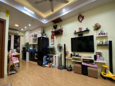 Cho thuê căn hộ 2 pn, 2wc. s: 82m2 tại gemek 0