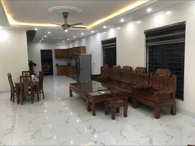 Cho thuê nhà nguyên căn 6 phòng ngủ tại Khai Quang, Vĩnh yên, Vĩnh Phúc 1