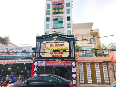 Chính chủ đi nước ngoài cần sang tiệm massage food biroen 325 trương công định. 3