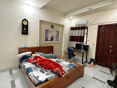 Bán nhà chợ hàng mới, diện tích 49m 4 tầng ngõ cực nông giá 3.05 tỉ 2