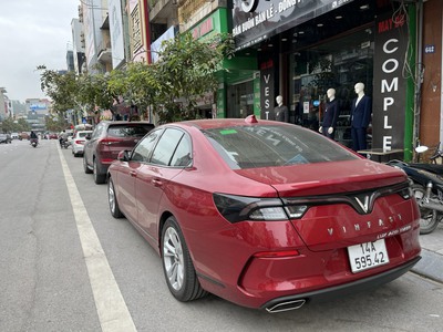 Chính Chủ Cần Bán Xe Lux A 2.0 Bản Base Sản Xuất Năm 2021 3