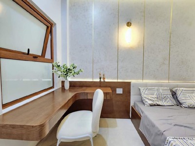 Bán nhà 3 tầng mặt tiền Lê Văn Sĩ còn rất mới 0