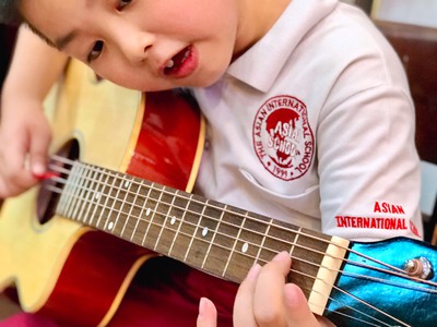 Lớp Học Đàn Guitar Piano Thiếu Nhi Quận Bình Tân 1