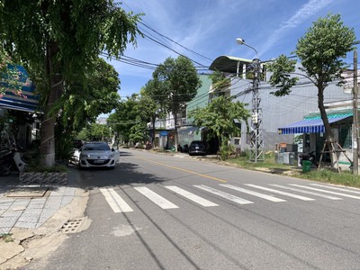 Chủ cần tài chính hạ chào 400tr còn 5.6 tỷ. lô đất 100m2 tt cẩm lệ đường 10.5 - kinh doanh đỉnh 0