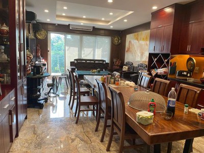 , bán nhanh biệt thự 187 trung kính, mặt tiền 13m, thiết kế siêu mãn nhãn kiểu châu âu 4