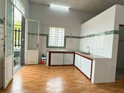Nhà xã mỹ lộc - nhà cấp 4 có 2 phòng ngủ - 90m2 đất thổ 3