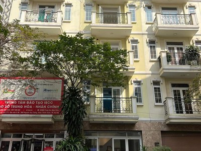 Bán sim vip tứ 6 Viettel đẹp. 8494