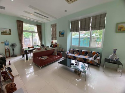 Bán sim vip tứ 6 Viettel đẹp. 8423
