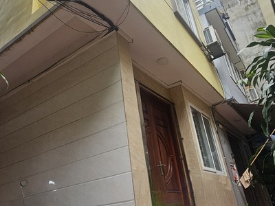 Bán nhà phạm văn đồng lô góc 31m, 5 tầng, mặt tiền 5m, giá chỉ 5.65 tỷ, cầu giấy. 0