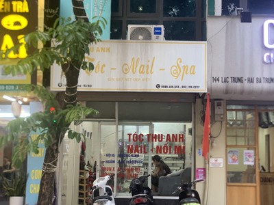 Cho thuê tầng 2 mặt đường phố lạc trung gần toà vtc 23 phù hợp cho ai có nhu làm về body và gội 1