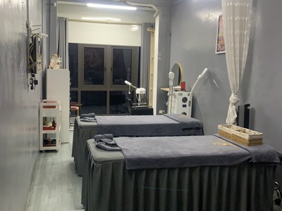 Cho thuê tầng 2 mặt đường phố lạc trung gần toà vtc 23 phù hợp cho ai có nhu làm về body và gội 4