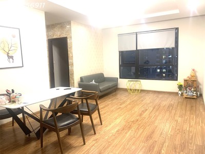 Gia đình cần bán căn á hậu t05, căn hộ view thoáng 0