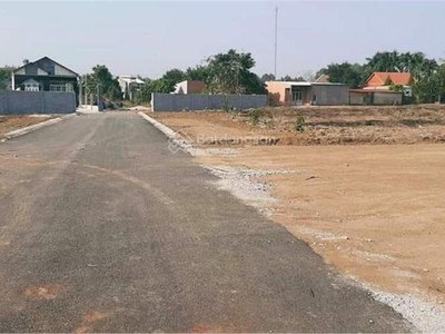 Lộc tri hưng thuận, trảng bàng tây ninh, đất trống, mặt tiền đường đá xanh container chạy 1