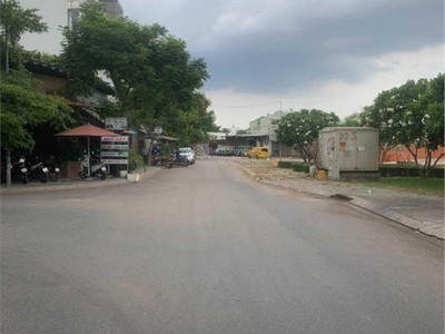 Bán đất hẻm xe hơi p5 bình thạnh khu vực xây cao tầng an ninh yên tĩnh nhỉnh 6tỷ 1