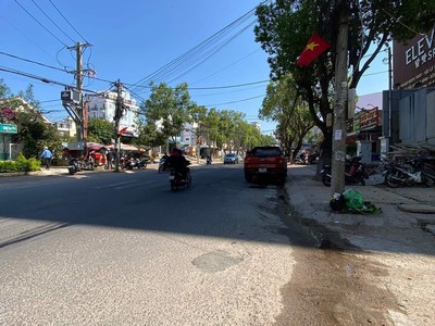 Cần bán , Ab 2012 , xe chính chủ , máy zin nguyên bản , an ninh tốt 1968