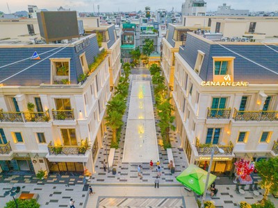 Cắt lổ   bán ngay nhà biệt thự 3,5 lầu, ngay trung tâm hải châu, 120m2 đất 5