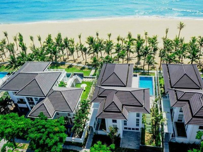 Định cư mỹ   nên Bán gấp biệt thự biển siêu vip Premier 300m2, ngay trung tâm, full nội thất 3