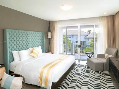 Định cư mỹ   nên Bán gấp biệt thự biển siêu vip Premier 300m2, ngay trung tâm, full nội thất 6
