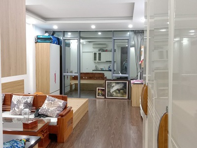 Chính chủ cần cho thuê căn hộ homet  097 y phố khương hạ, trước nhà oto tránh, ngã tư sở, trung tâm quận 1