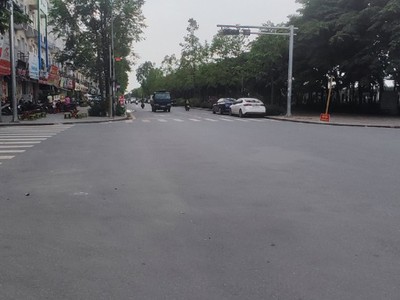 Bán liền kề khu đô thị đô nghĩa hà đông 100 m 5 tầng thang máy hoàn thiện vỉa hè ô tô tránh kd 11 0